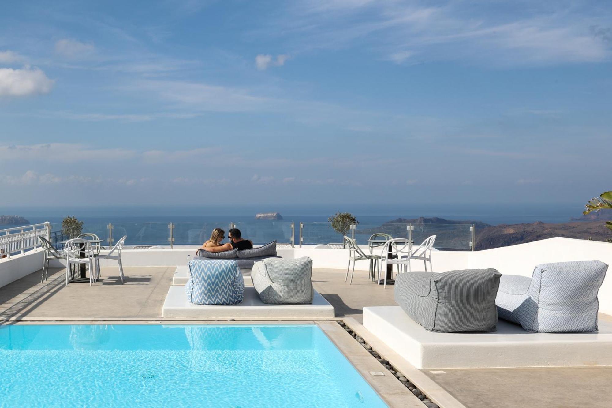 Amity Suites - Adults Only Fira  Exterior photo